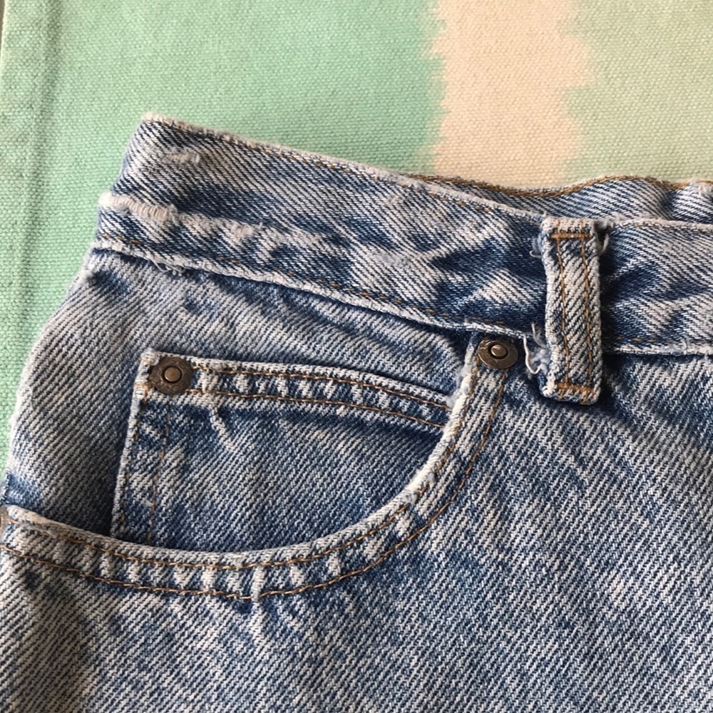 Vintage Sasson High Rise Well Worn Distressed Acid Wash Jeans Size 7 USA Made - Picture 3 of 14